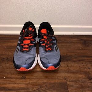 Saucony Everun guide 10 men’s shoes size 11.5